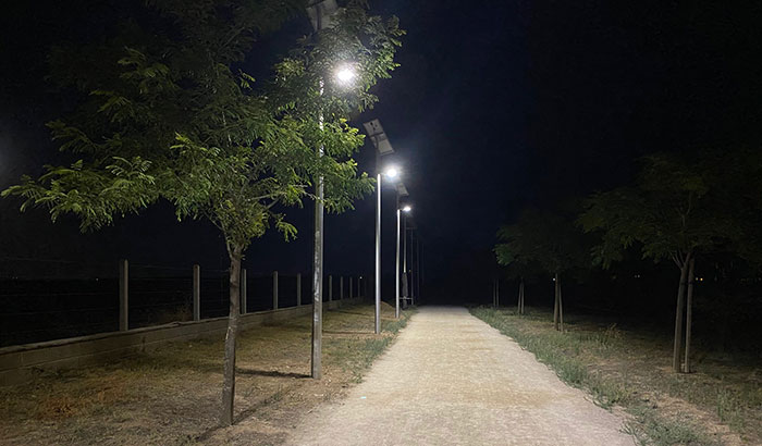 Single Street Solar Light Scheme